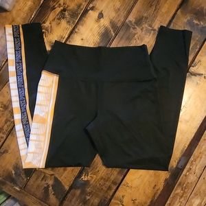 VS PINK ultimate logo leggings